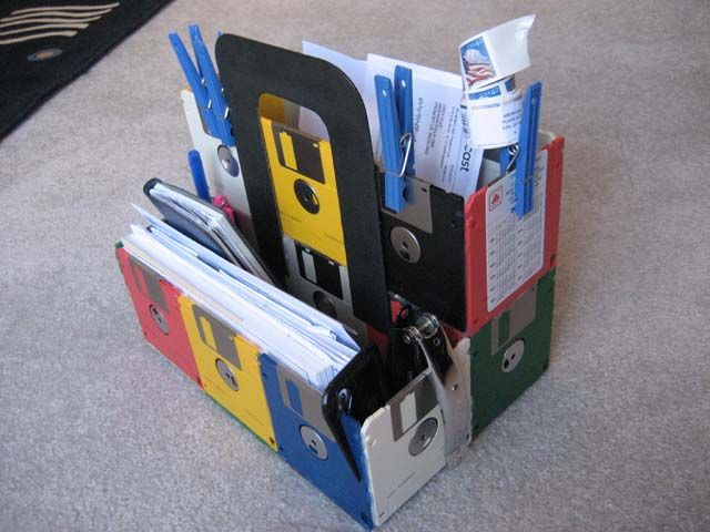 floppy disk bill caddy