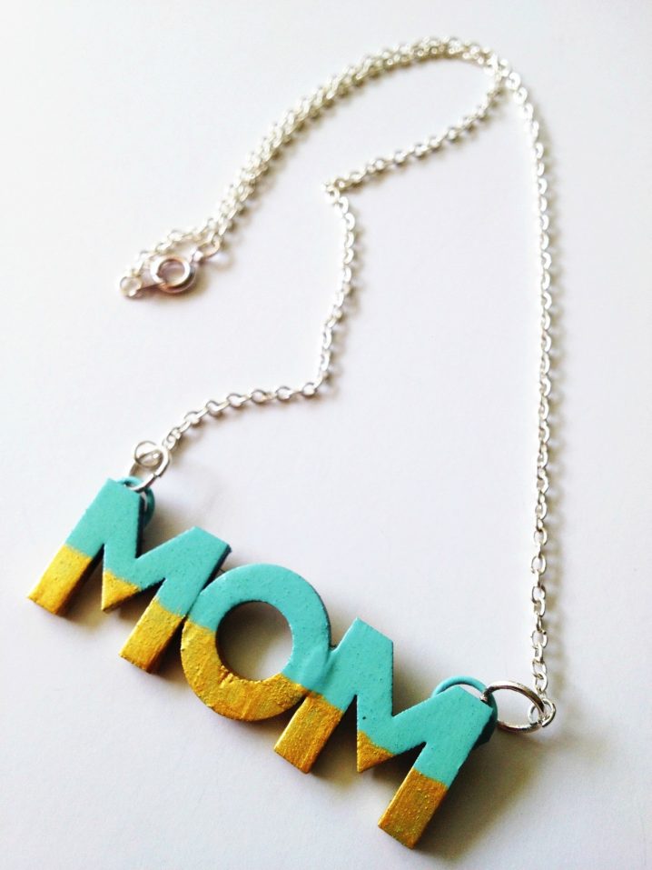 mom-necklace3