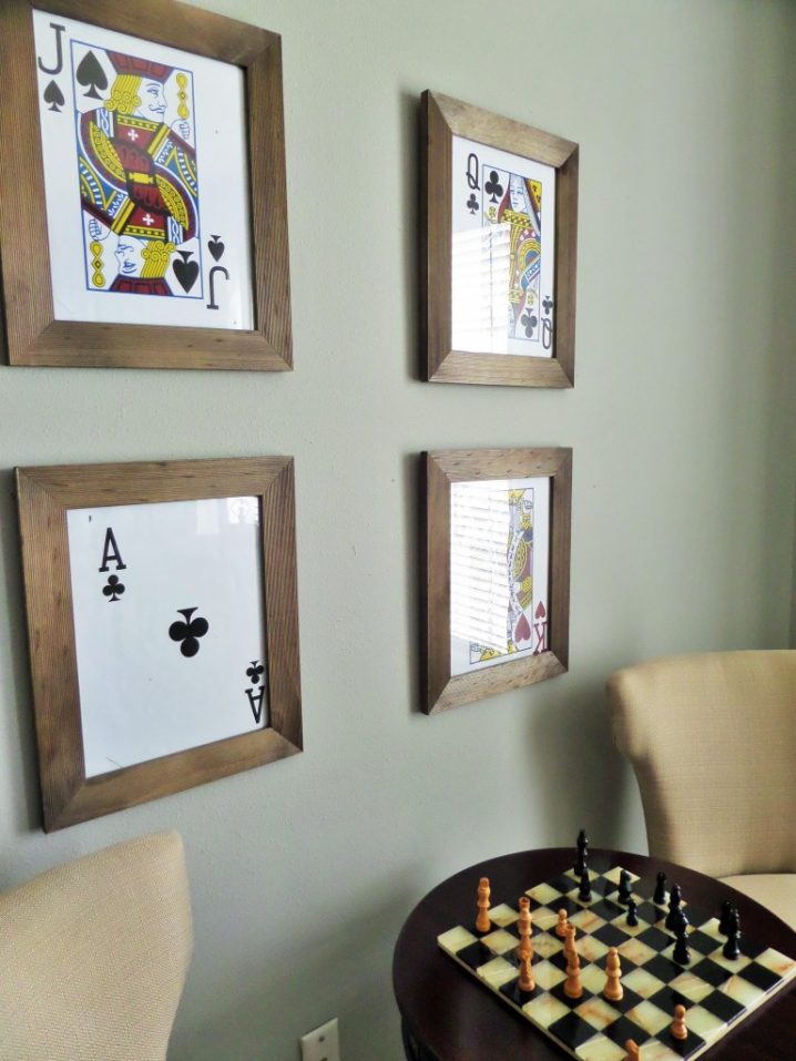 playing card picture frame