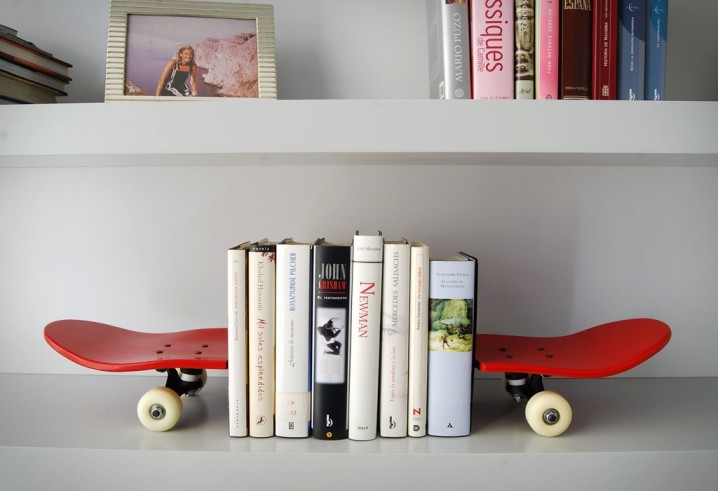 skate-home-tail-nose-bookends-large