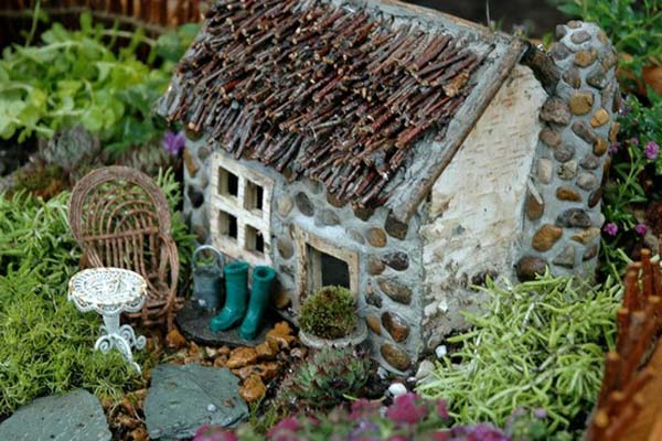 Mini-Garden-Stone-Houses-13
