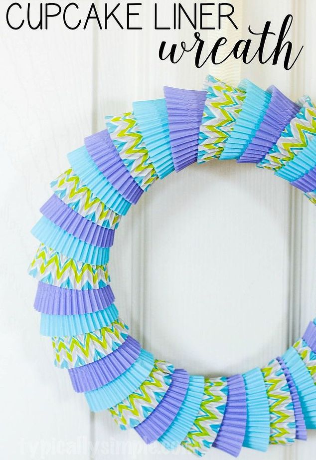cupcake-liner-wreath-crafts-repurposing-upcycling-wreaths