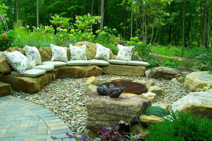 rocking-chair-cushion-sets-Patio-Traditional-with-brick-paving-fire-pit-fireside-sitting-area-floral-cushions-gravel-ledgestone-outdoor