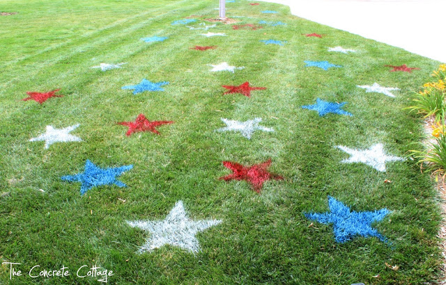 Fourth of July Decor Painted Lawn Stars 3