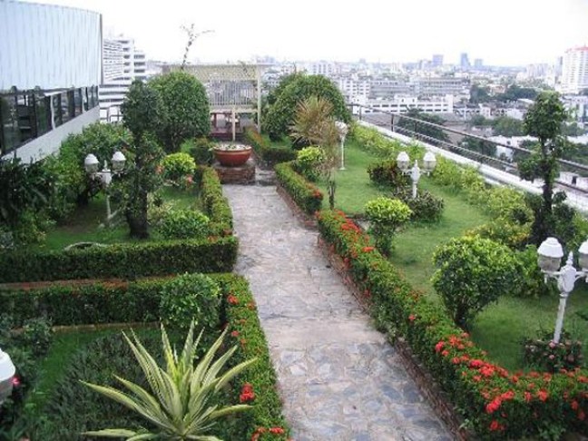 artistic-beautiful-roof-gardens-and-landscape-designs-on-garden-with-rooftop-gardens-9-garden-design-ideas-plans