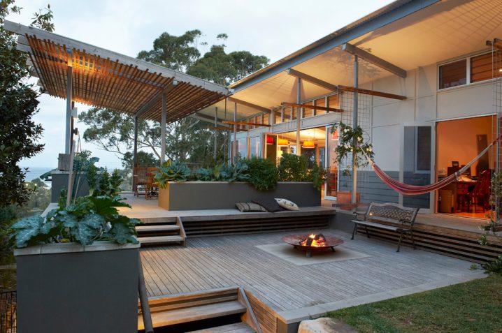 landscape-deck-patio-designer-Patio-Contemporary-with-bench-covered-cushions-deck