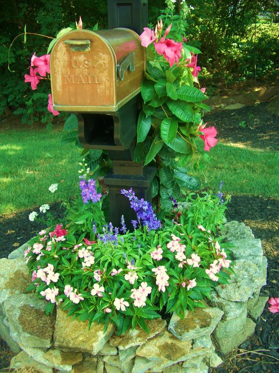 mailbox garden