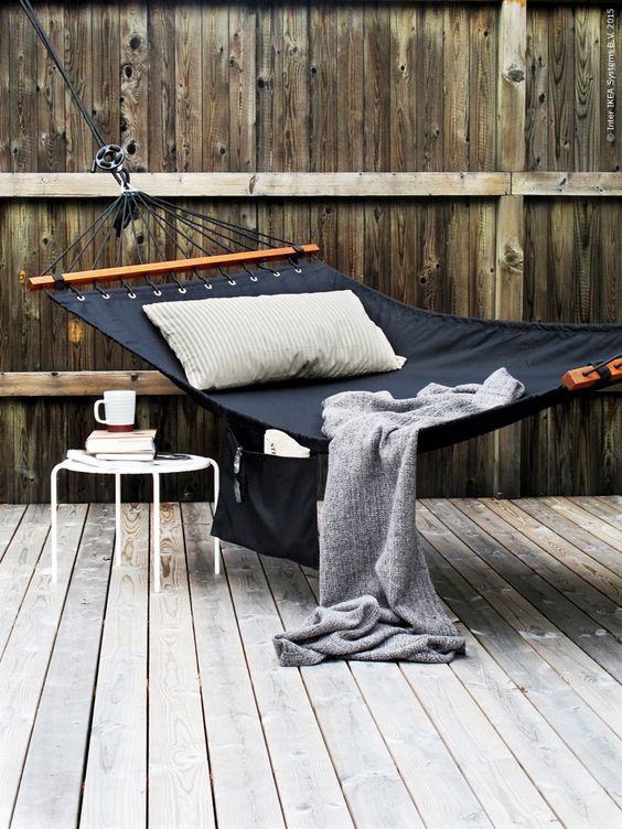 outdoor bed