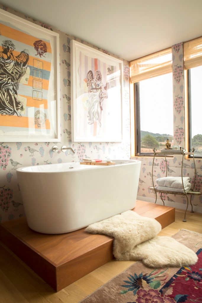Bathroom of Bonnie Saland at Sea Ranch, copyright Diana Koenigsberg 2014