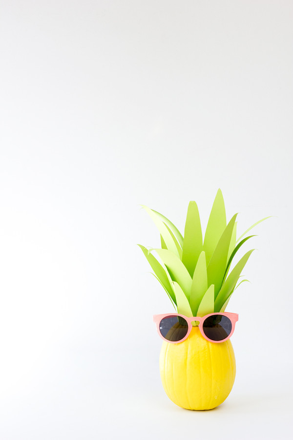 DIY-Pineapple-Pumpkin-600x900