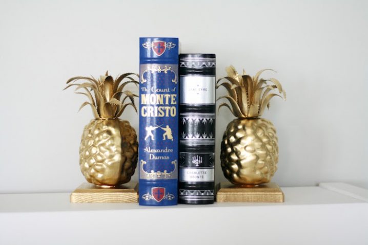 diy pineppale bookends