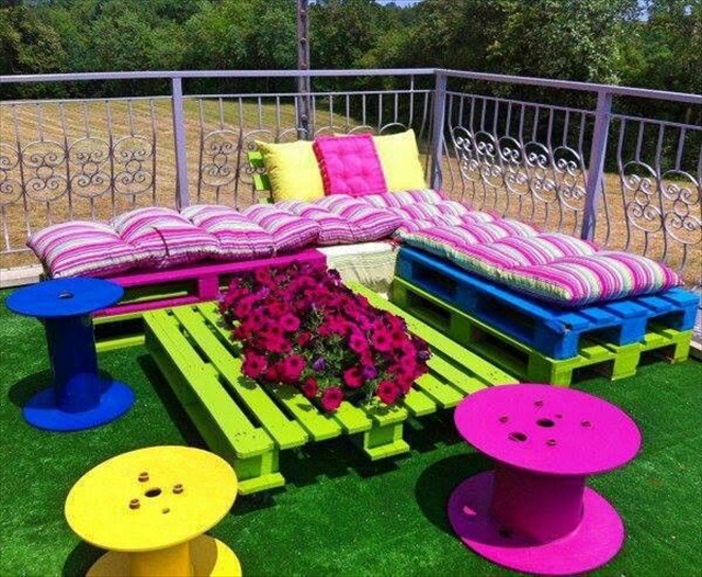 outdoor-pallet-furniture-5