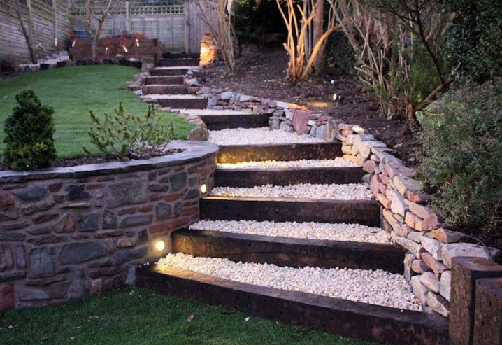 Classic-Garden-Stairs