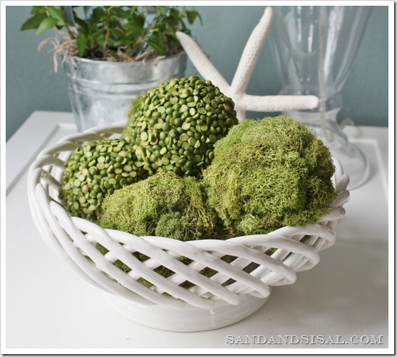 Decorative Pea and Moss Balls (1024x916)