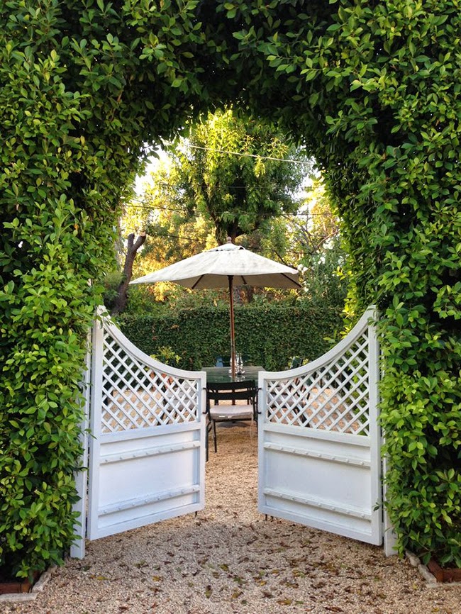 arched-garden-entrance