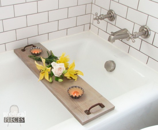 satined-bathtub-tray-