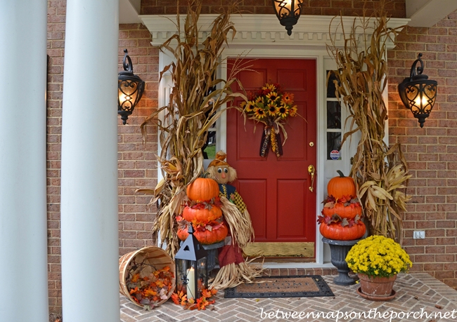 fall front door decorations 