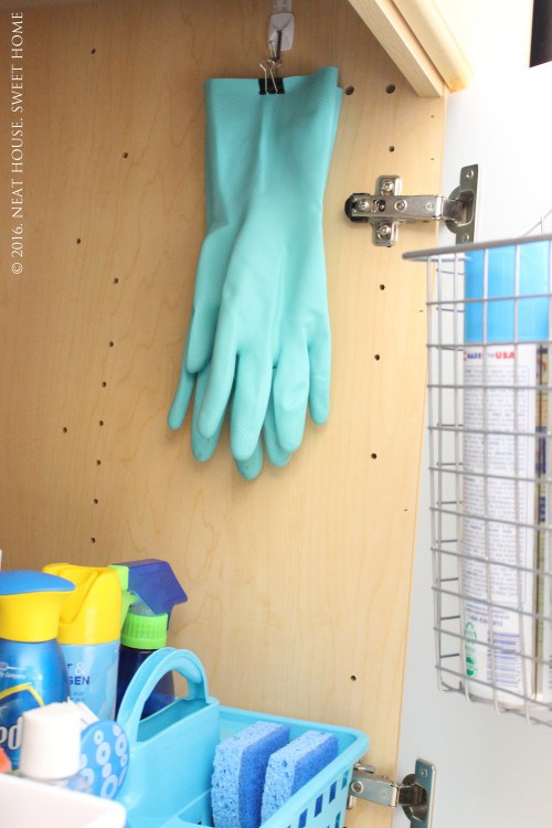 cleaning-glove