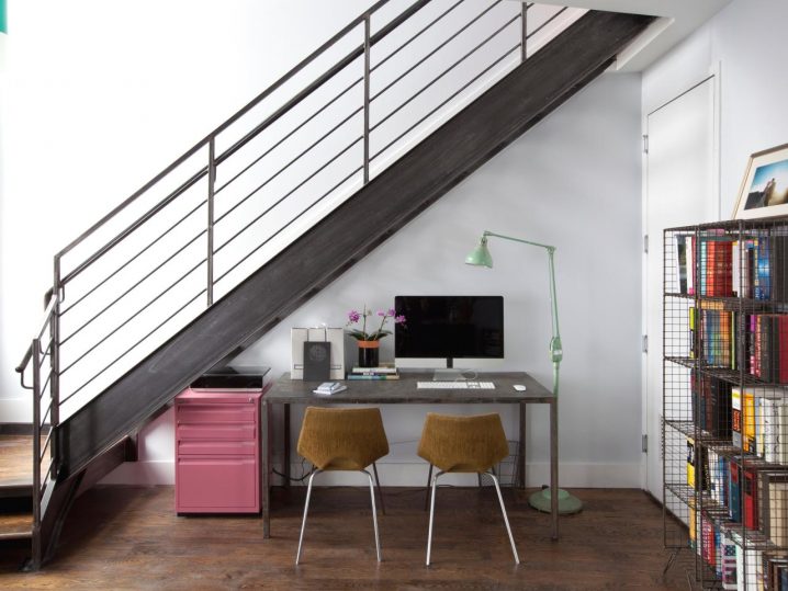 clectic-living-room-staircase-desk