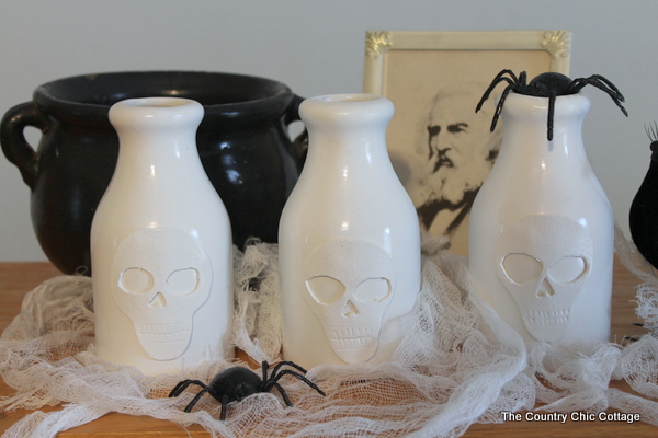 pottery-barn-skull-vase-knock-off-008