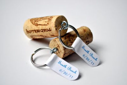 wine-cork-keychain