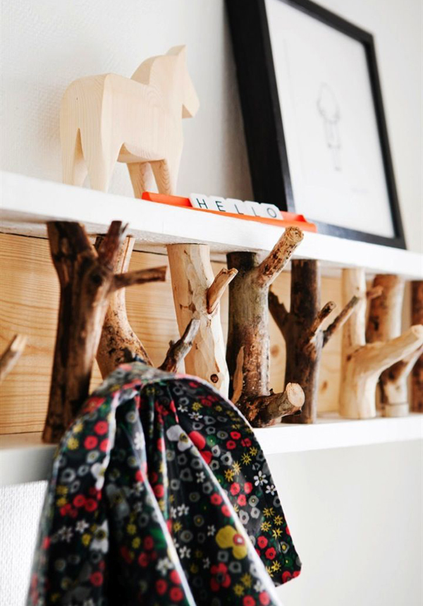diy-hanging-branch-coat-rack-decor-ideas