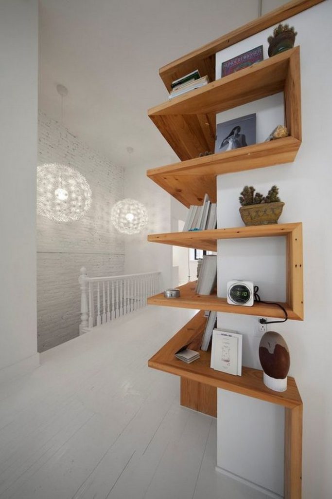 wooden-corner-shelves