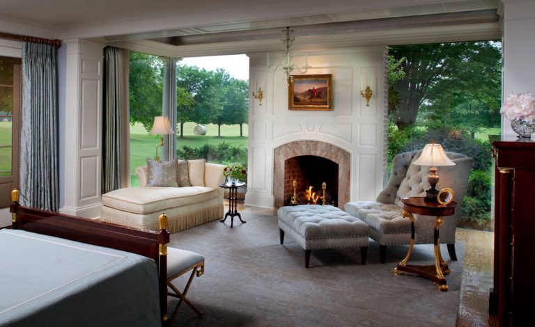 Rules for Arranging The Furniture Around A Fireplace - Top Dreamer