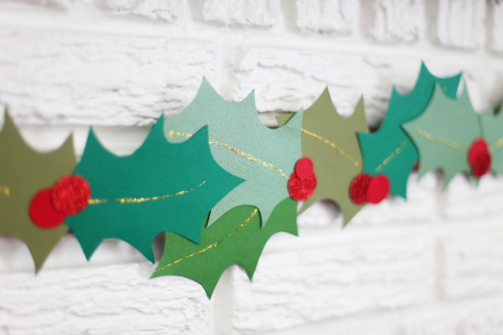 paper_holly_garland_ovoni5