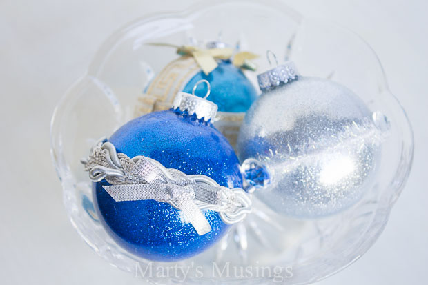 no-mess-handmade-glitter-ornaments-8