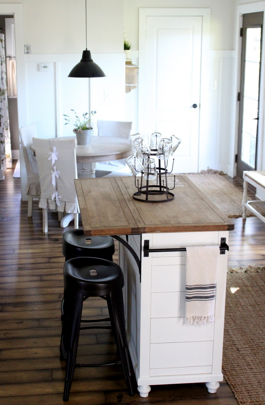 Having A Tiny Kitchen? Then Small Kitchen Island Is The ...