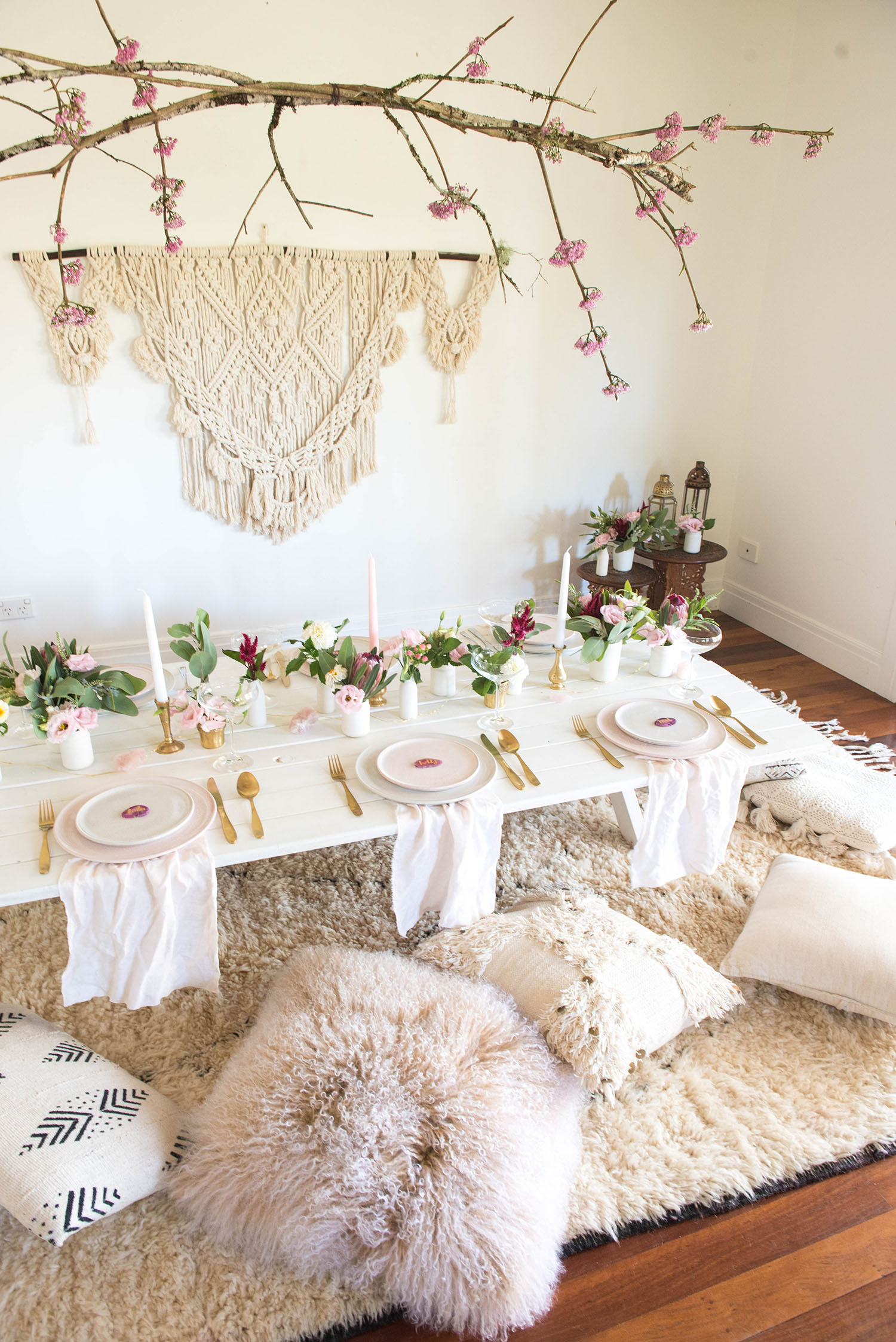 Tips For Hosting The Best Bohemian Party Ever - Top Dreamer